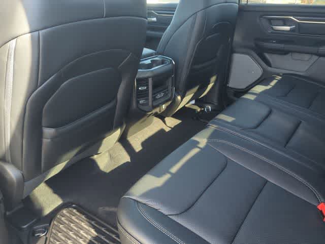 Thumbnail: 2026 RAM 1500 - 17