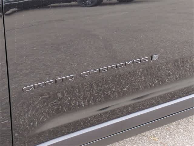 Thumbnail: 2025 Jeep Grand Cherokee - 13