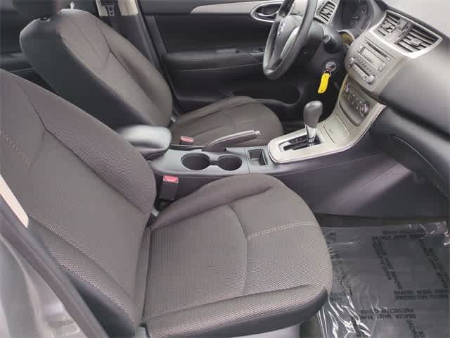 Thumbnail: 2013 Nissan Sentra - 20