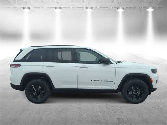 Thumbnail: 2025 Jeep Grand Cherokee - 9