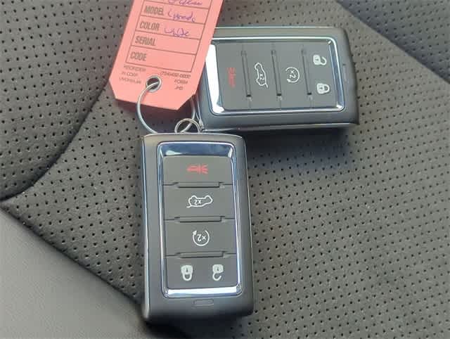 Thumbnail: 2025 Jeep Grand Cherokee - 36