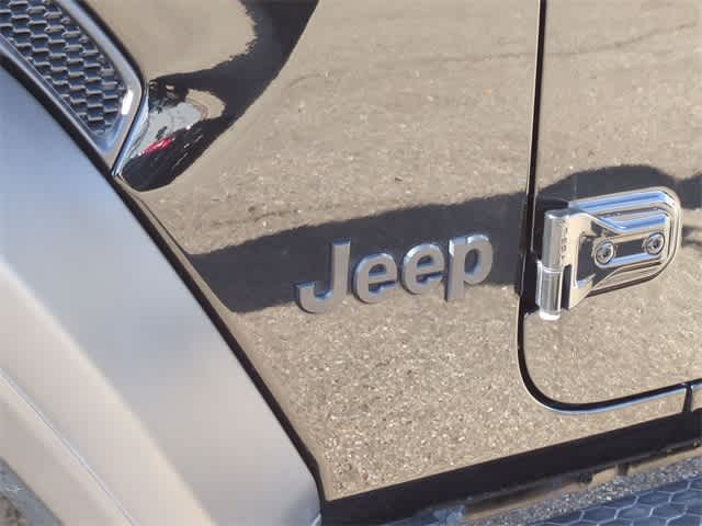 Thumbnail: 2021 Jeep Wrangler - 12