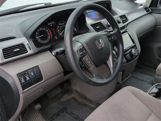 Thumbnail: 2015 Honda Odyssey - 10