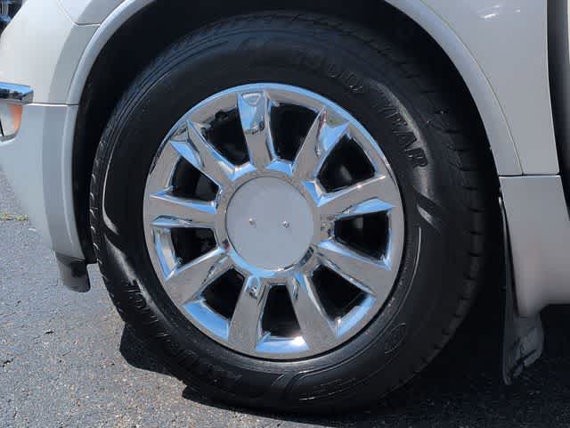 Thumbnail: 2011 Buick Enclave - 14