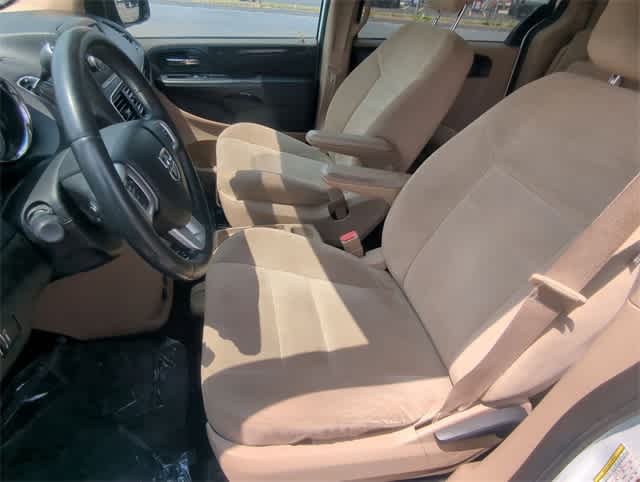 Thumbnail: 2014 Dodge Grand Caravan - 15