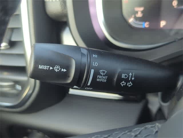 Thumbnail: 2026 RAM 1500 - 25