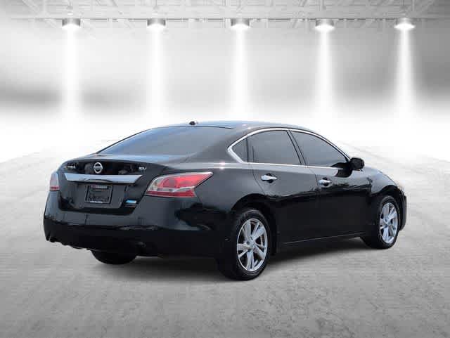 Thumbnail: 2015 Nissan Altima - 8