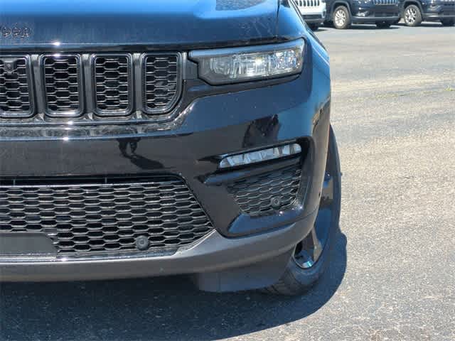 Thumbnail: 2025 Jeep Grand Cherokee - 11