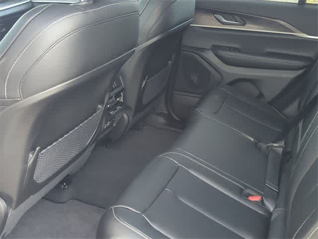 Thumbnail: 2025 Jeep Grand Cherokee - 18