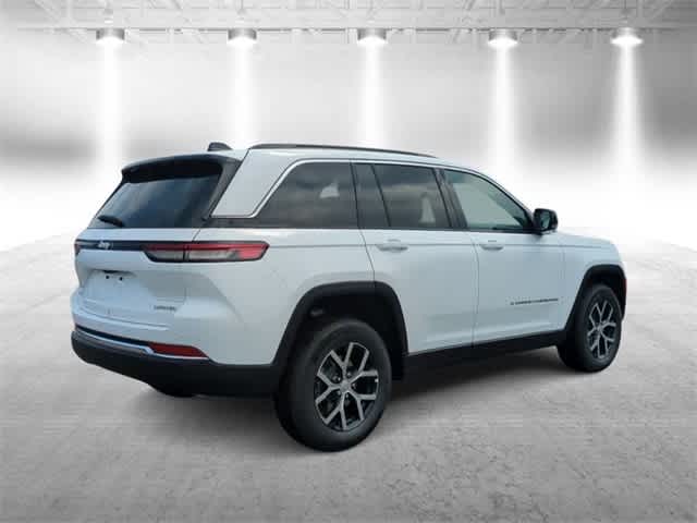 Thumbnail: 2024 Jeep Grand Cherokee - 8