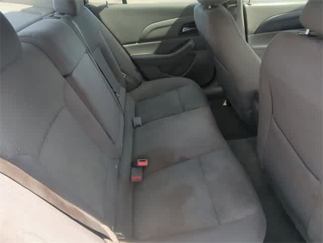 Thumbnail: 2013 Chevrolet Malibu - 20