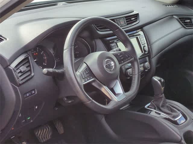 Thumbnail: 2020 Nissan Rogue - 10