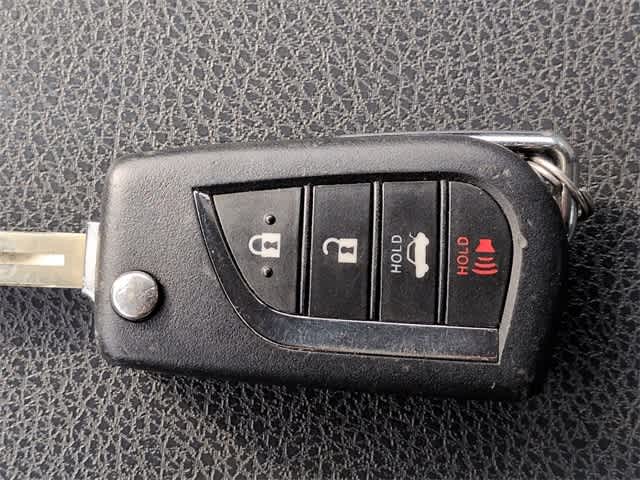 Thumbnail: 2023 Toyota Camry - 34