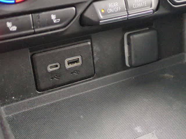 Thumbnail: 2023 Chevrolet Tahoe - 28