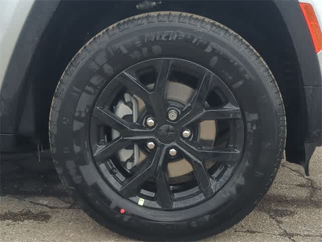 Thumbnail: 2026 Jeep Grand Cherokee - 13