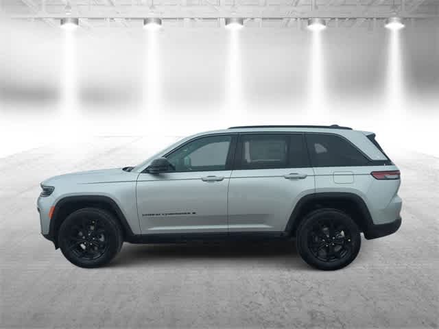 Thumbnail: 2026 Jeep Grand Cherokee - 5