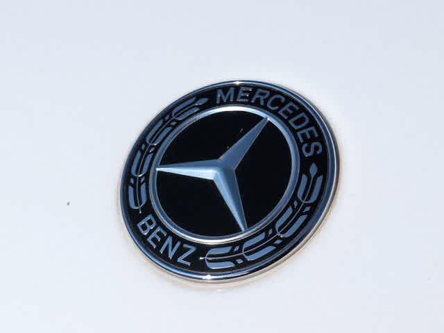 Thumbnail: 2018 Mercedes-Benz GLC - 12