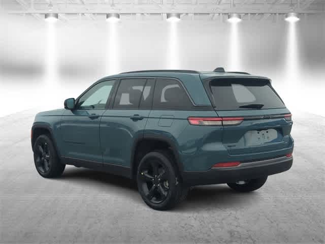 Thumbnail: 2026 Jeep Grand Cherokee - 6