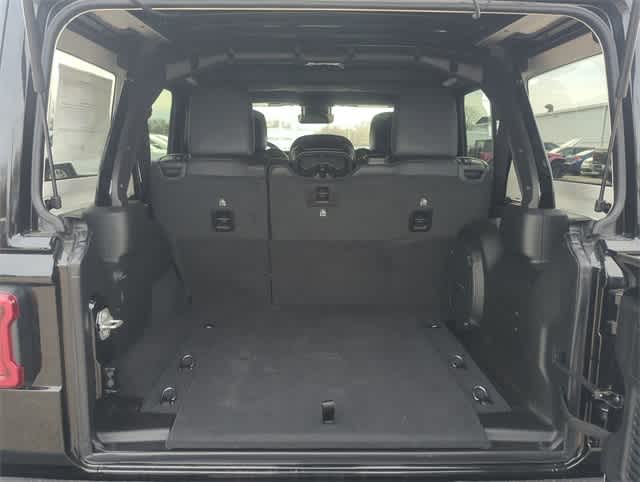 Thumbnail: 2025 Jeep Wrangler - 34