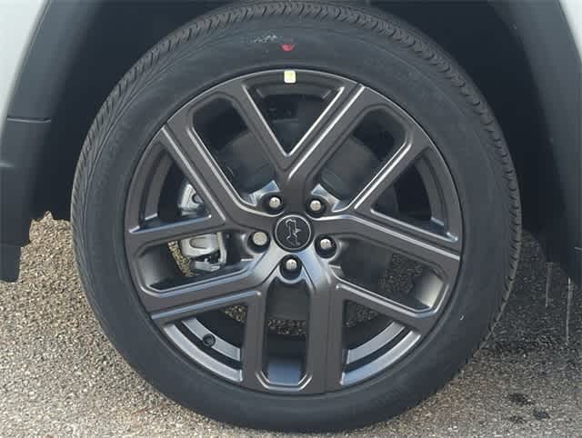 Thumbnail: 2026 Jeep Compass - 14