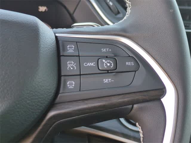 Thumbnail: 2025 Jeep Grand Cherokee - 27