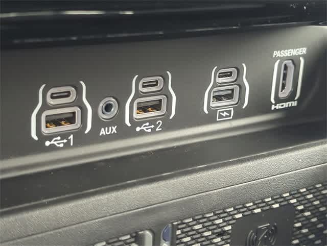 Thumbnail: 2026 RAM 1500 - 33