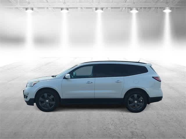 Thumbnail: 2017 Chevrolet Traverse - 5