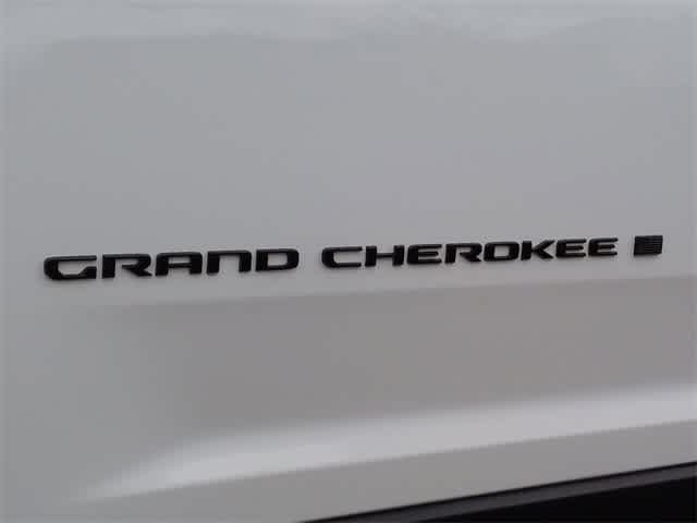 Thumbnail: 2025 Jeep Grand Cherokee - 13