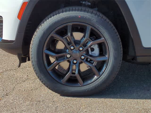 Thumbnail: 2025 Jeep Grand Cherokee L - 13