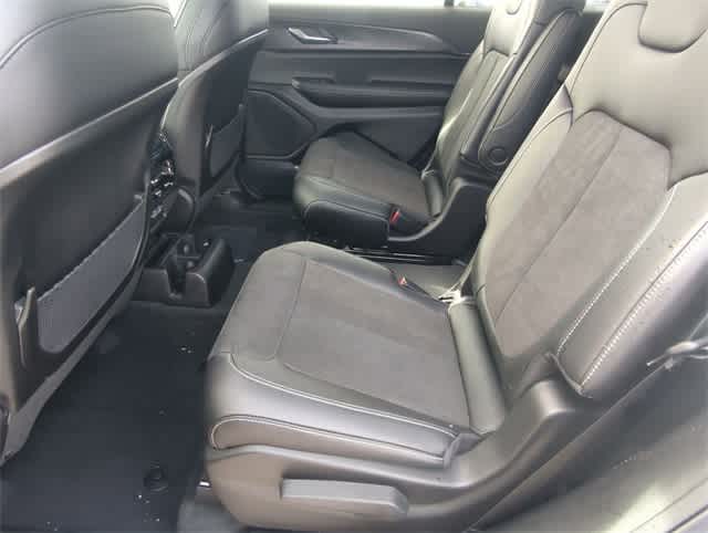 Thumbnail: 2025 Jeep Grand Cherokee L - 20