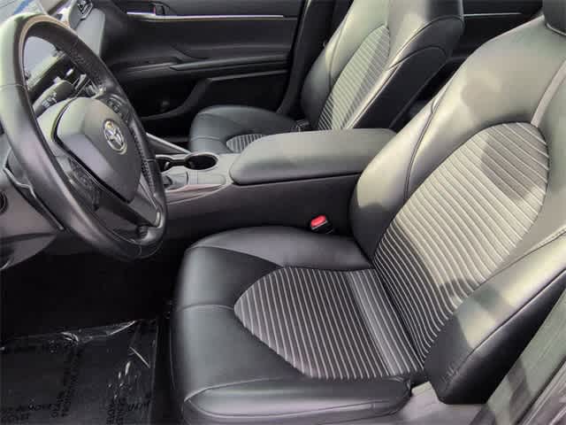 Thumbnail: 2023 Toyota Camry - 17