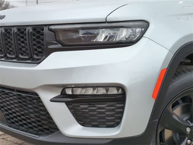 Thumbnail: 2025 Jeep Grand Cherokee - 11