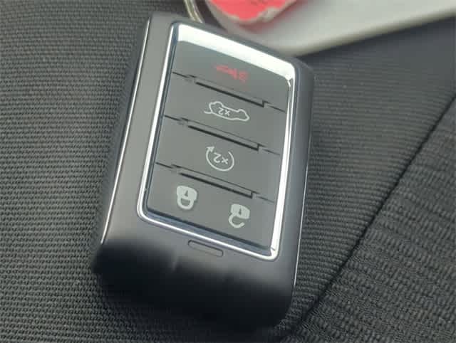 Thumbnail: 2025 Jeep Grand Cherokee L - 34