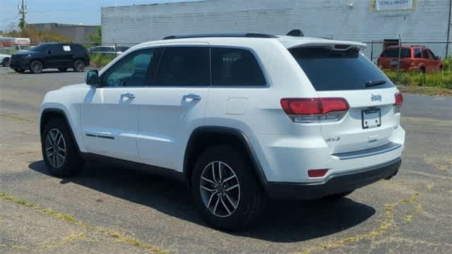 Thumbnail: 2020 Jeep Grand Cherokee - 6