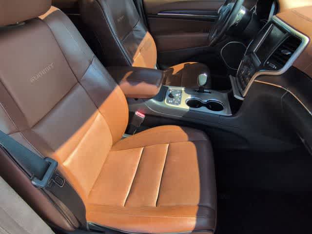 Thumbnail: 2015 Jeep Grand Cherokee - 23