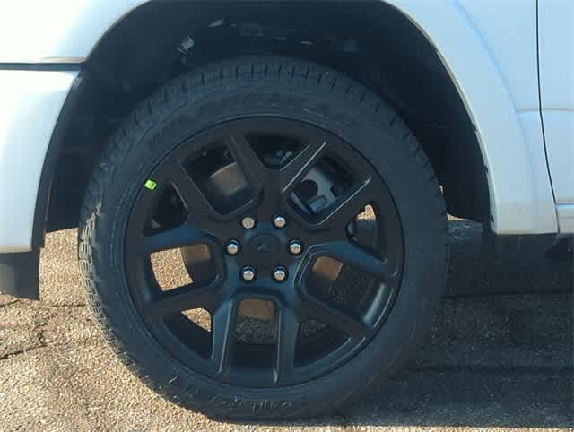 Thumbnail: 2026 RAM 1500 - 14