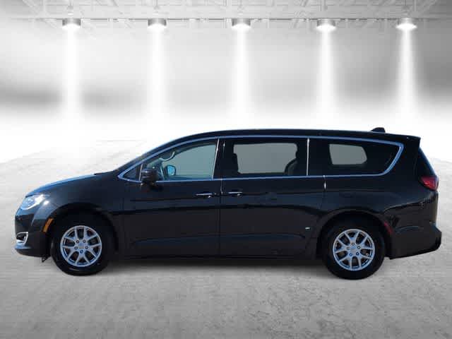 Thumbnail: 2020 Chrysler Pacifica - 5