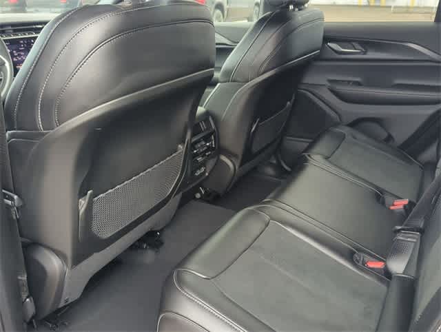 Thumbnail: 2025 Jeep Grand Cherokee - 18