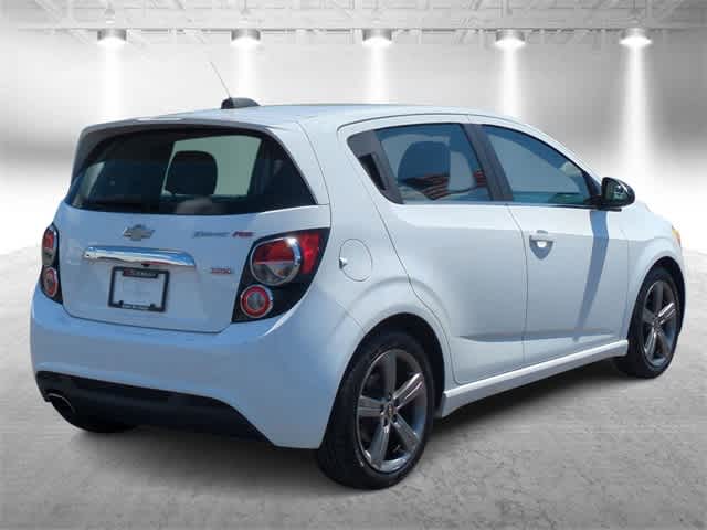 Thumbnail: 2016 Chevrolet Sonic - 8