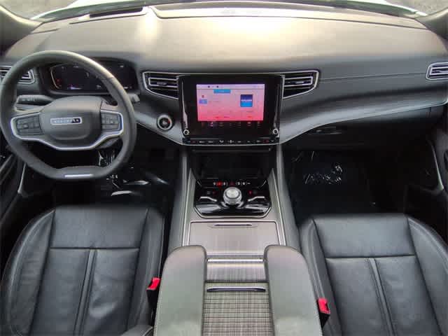 Thumbnail: 2024 Jeep Wagoneer - 14