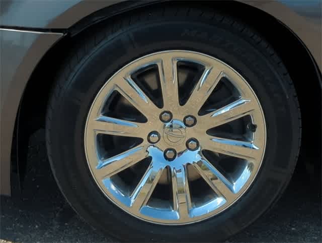 Thumbnail: 2013 Chrysler 300 - 14