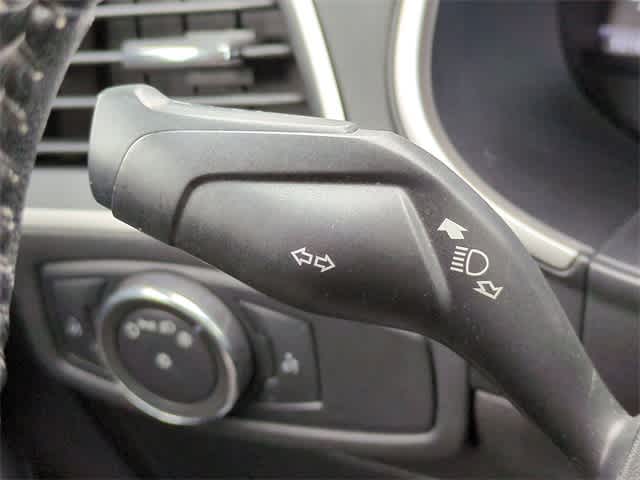 Thumbnail: 2016 Ford Edge - 26