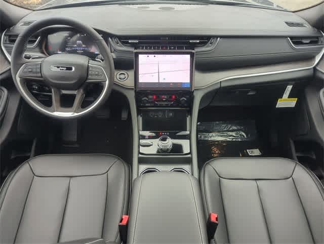 Thumbnail: 2025 Jeep Grand Cherokee - 15