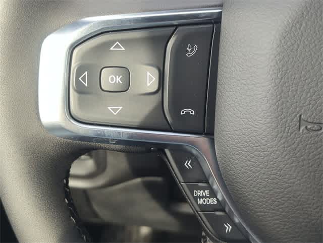 Thumbnail: 2025 RAM 1500 - 16