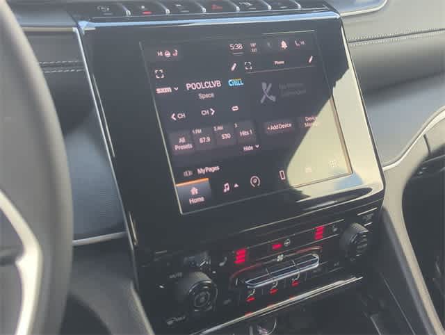 Thumbnail: 2025 Jeep Grand Cherokee L - 24