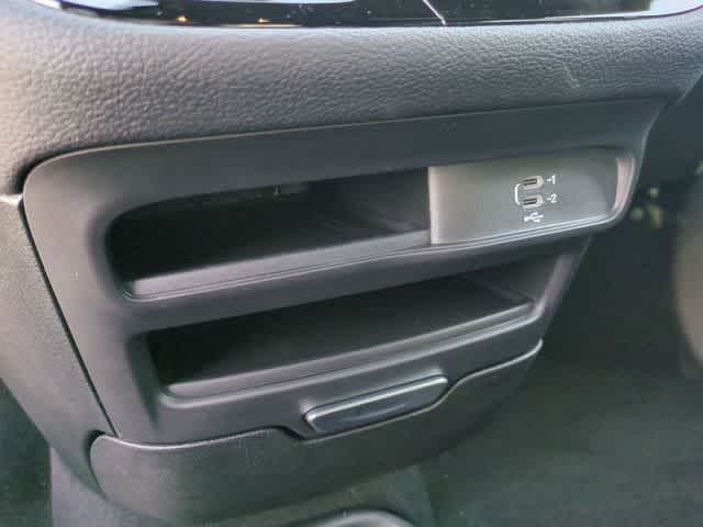 Thumbnail: 2026 Chrysler Pacifica - 41