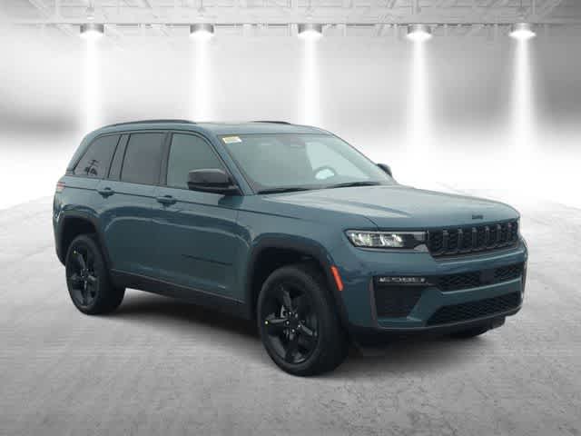 Thumbnail: 2026 Jeep Grand Cherokee - 2