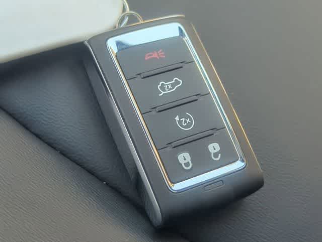 Thumbnail: 2026 Jeep Grand Cherokee - 35