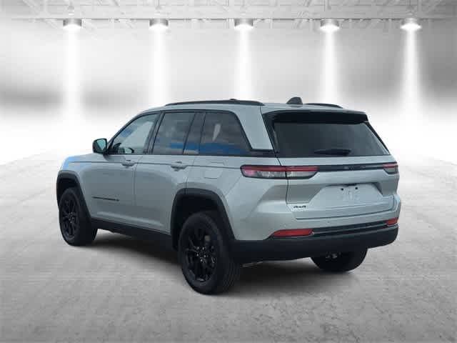 Thumbnail: 2025 Jeep Grand Cherokee - 6