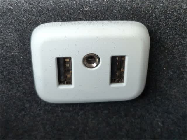 Thumbnail: 2017 Cadillac XT5 - 33